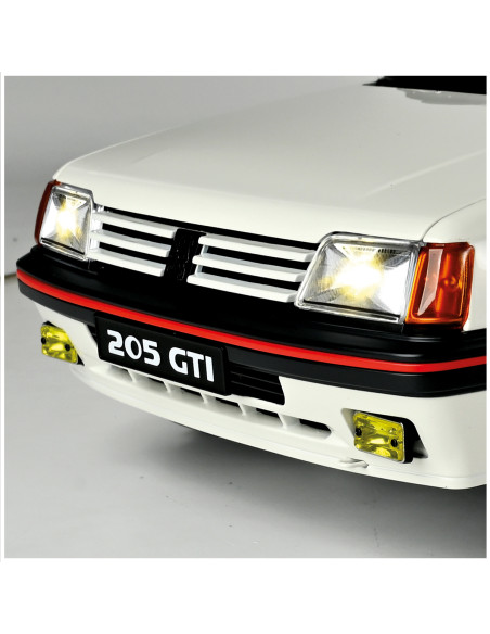 Peugeot 205 GTi 1.9 Blanche - Full Kit 1/8 IXOCOLLECTIONS