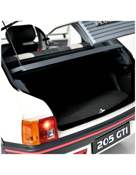 Peugeot 205 GTi 1.9 Blanche - Full Kit 1/8 IXOCOLLECTIONS