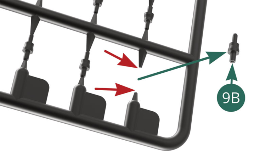 Staccare dodici candele 9B dal supporto utilizzando pinze e pinzette, quindi posizionarle sulla testata 9A destra (figure a lato).