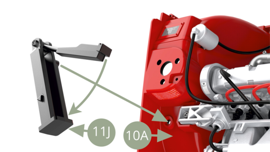 Klappen Sie 11J (Hebebaum Gehäuse) auf 10A (Motorraum) und befestigen Sie es mit einer CP-Schraube von der Innenseite des Radlaufs.