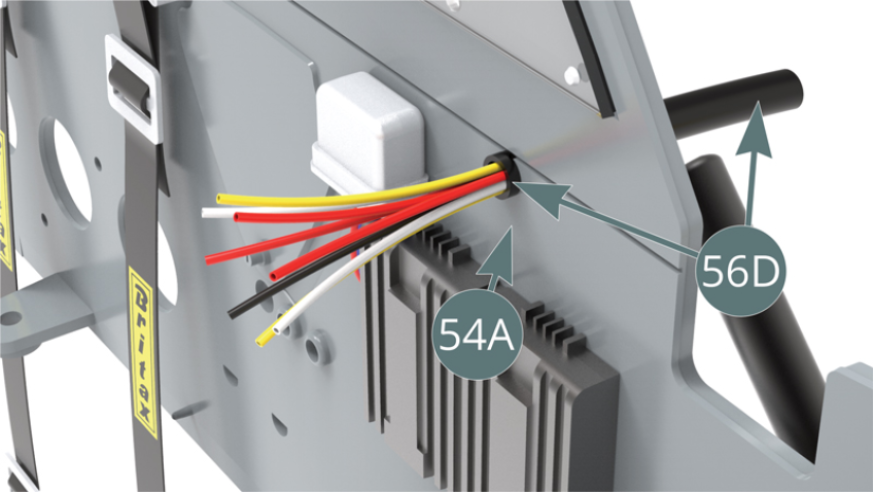 Pasa la Funda cable negro (56D) -con los cables de color en su interior- a través de la abertura del Mamparo de separación del cockpit (54A), tal como se muestra arriba.