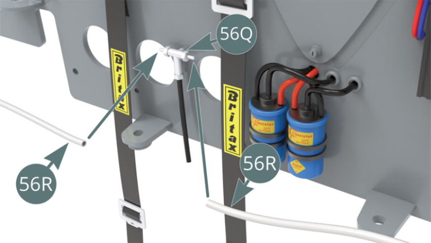 Connect the two fire extinguisher hoses (56R), cut previously, to the sides of the branch connector (56Q).