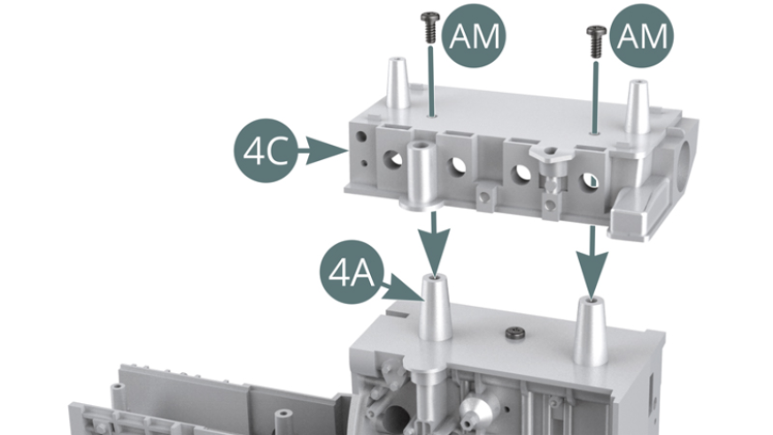 Position the top of the engine block (4C) onto the left engine block (4A) and secure with two AM screws.Position the four spark plugs (4F) on the cylinder head (4D) and secure each one with an ABP screw.