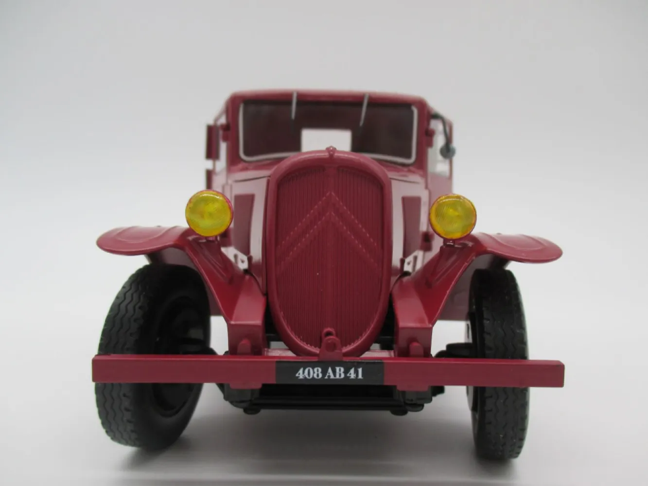 CITROEN U23 Cabine "Ailes Plates" 1952 - Plateau bordeaux