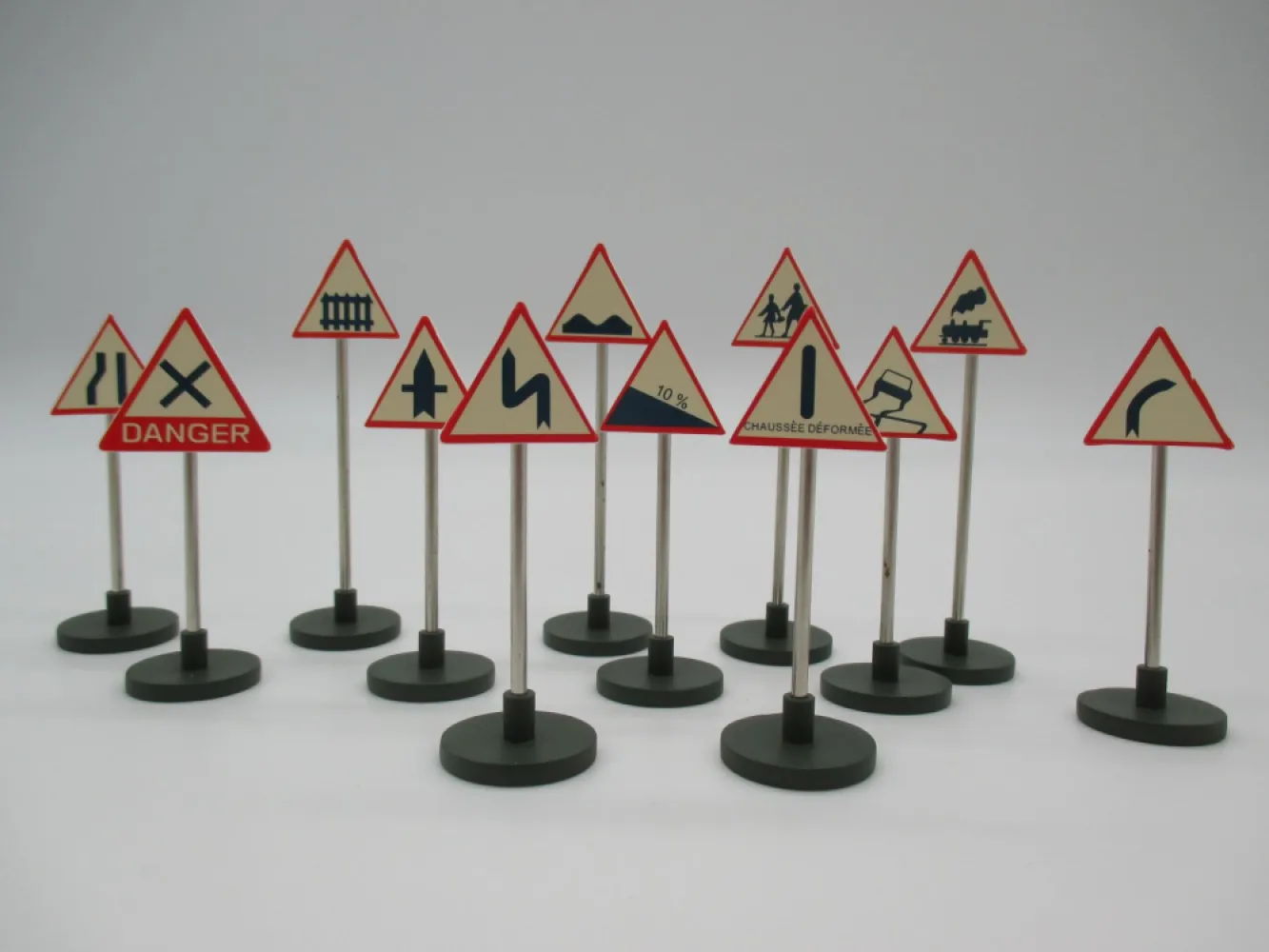 Set of 12 DANGER signs