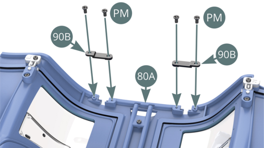 Positionner les deux pattes de fixation de charnière 90B sur les supports prévus à l’arrière de la carrosserie 80A et les fixer avec quatre vis PM.