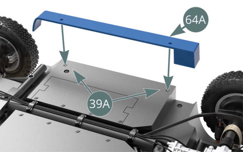 Positionner le bas de caisse 64A sur le plancher du châssis 39A et le fixer avec deux vis SM (illustrations ci-dessus).