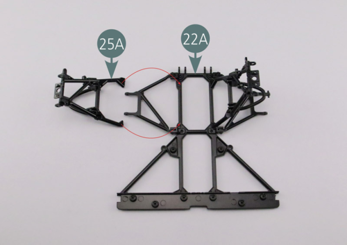 Position the ends of the right rear trapezoidal link arm (25A) on the lower frame of the rear frame (22A). Secure the ends of the trapezoidal link arm with two CM screws.