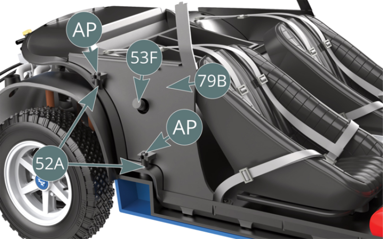 Positionner le panneau de cockpit droit 79B sur le plancher d’habitacle 52A (en faisant passer le goulot de remplissage 53F à travers) et le fixer avec deux vis AP.