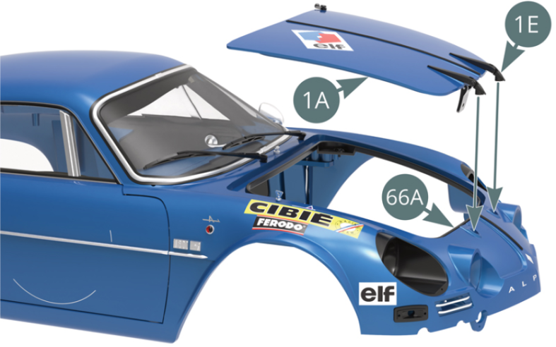 Placer le capot avant 1A sur la carrosserie 66A et fixer les deux supports de charnières 1E par en dessous avec deux vis AP (illustrations ci-dessus et ci-dessous).