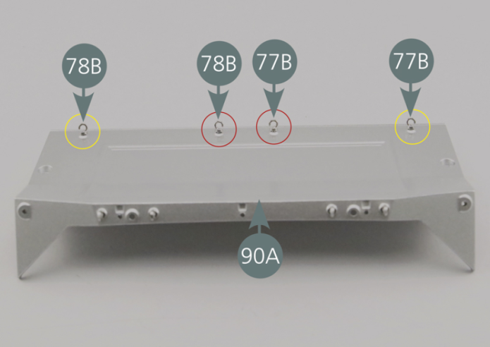 Then insert  two other hooks (77B&78B) into the openings on the lower edge of the rear bulkhead (90A). Ensure their correct orientation as shown in the photo: external hooks facing outwards (yellow circles) and internal hooks facing inwards (red circles).