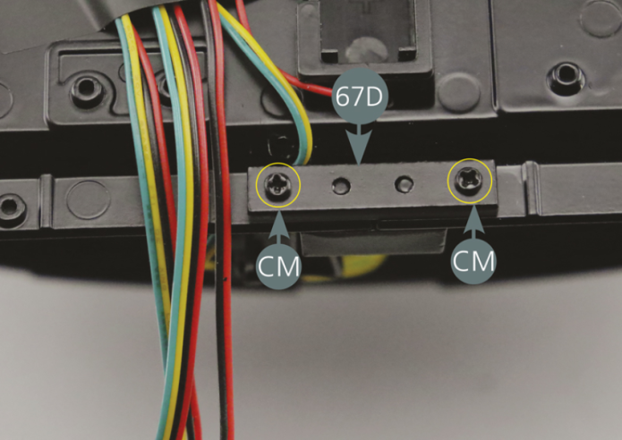 Reposition the front joint (67D) -  previously removed - and secure it with its two CM screws.