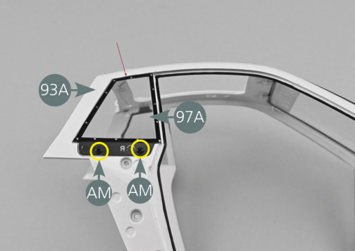 Position the right rear quarter window (97A) on the central body (93A) by first inserting the upper part (red arrow), then secure the window with two AM screws on the lower part (yellow circles).