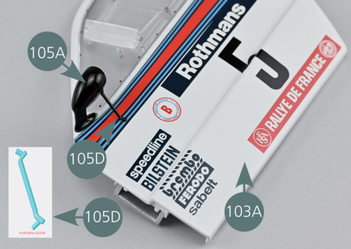 Position the support rod (105D) respecting the direction as indicated in the detail photo. One of the pins to be inserted into the opening provided on the door (103A) and the other into the opening located at the base of the rearview mirror (105A).