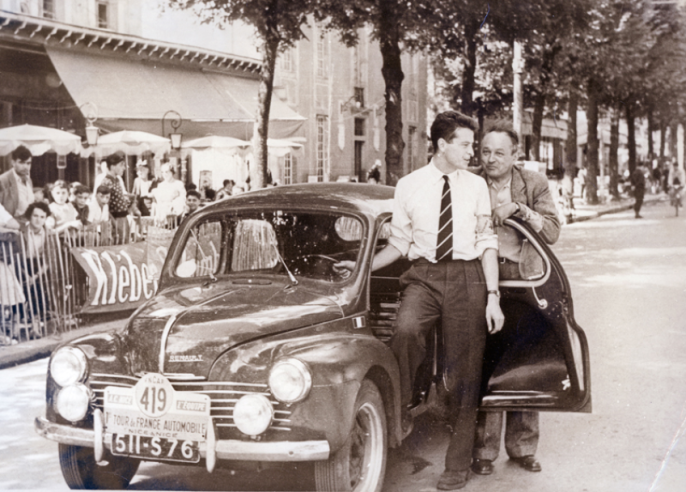 In the Tour de France Automobile of 1951, Jean Rédélé and his navigator William Hammersley finished 18th overall and 3rd in the 750cc category with their Renault 4 CV "1063". © IXO Collections SAS - Tous droits réservés. Crédits photo ©  Renault D.R. / Archives et Collections