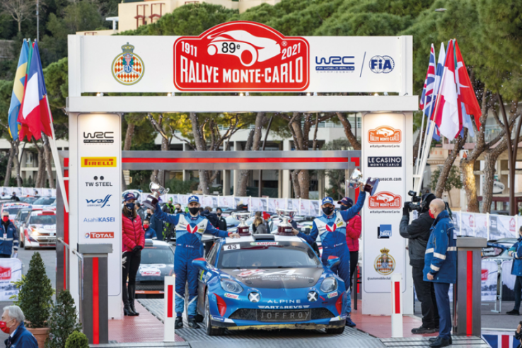 Die Alpine A110, Sieger in der FIA R-GT Kategorie Zweiradantrieb bei der Rallye Monte Carlo am 25. Januar 2021. © IXO Collections SAS - Tous droits réservés. 