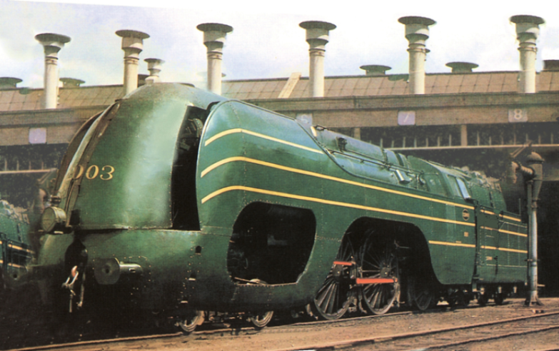 La locomotive 12003 est, heureusement, parfaitement préservée au dépôt de Louvain. © IXO Collections SAS - Tous droits réservés. Crédits photo © Collection Trainsconsultant-Lamming