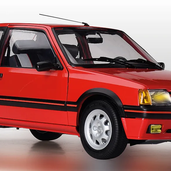 Peugeot 205 GTI rosso