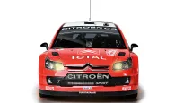 O Citroën C4 WRC, rainha das especiais, a ser montado peça por peça.