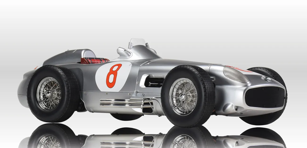 FULL KIT MERCEDES-BENZ W 196 R N°8