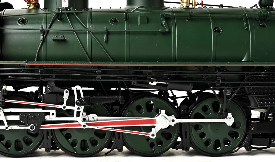 Descubra a majestosa locomotiva 141 R Tipo Mikado para construir peça por peça