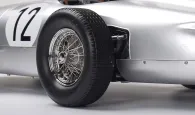 Recréez la W 196 R numéro 12, une légende des circuits, pilotée par Stirling Moss